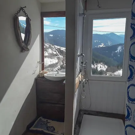 Zornica 3*