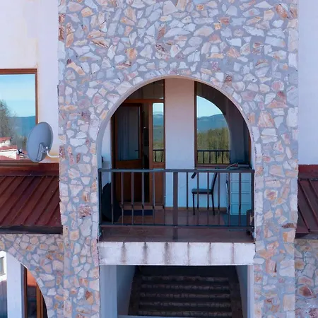 Zornica 3* 切佩拉雷