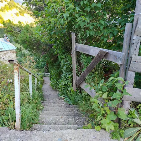 Zornica 3* 切佩拉雷