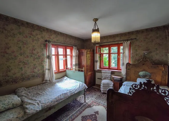 Zornica 酒店 切佩拉雷