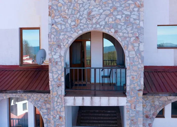 Zornica 3* 切佩拉雷