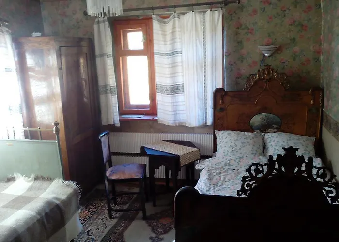 Zornica 酒店 切佩拉雷